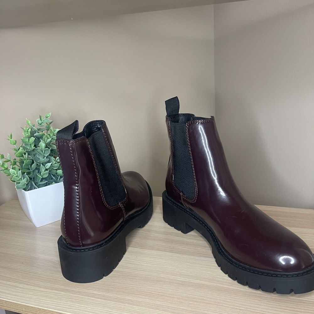 Ottis burgundy patent boots